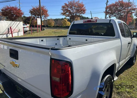 2019 Chevrolet Colorado z USA, uszkodzony, nr VIN 1GCHSBEA0K116536